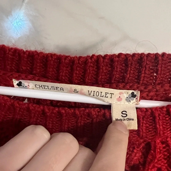 FINAL PRICE DROP Chelsea & Violet  Burgundy Cable Knit Bishop Sleeve Sweater - Picture 5 of 7